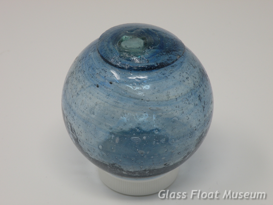 Blue Swirls, Backwards '2', 3 Inch